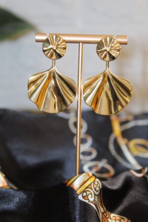 Aretes